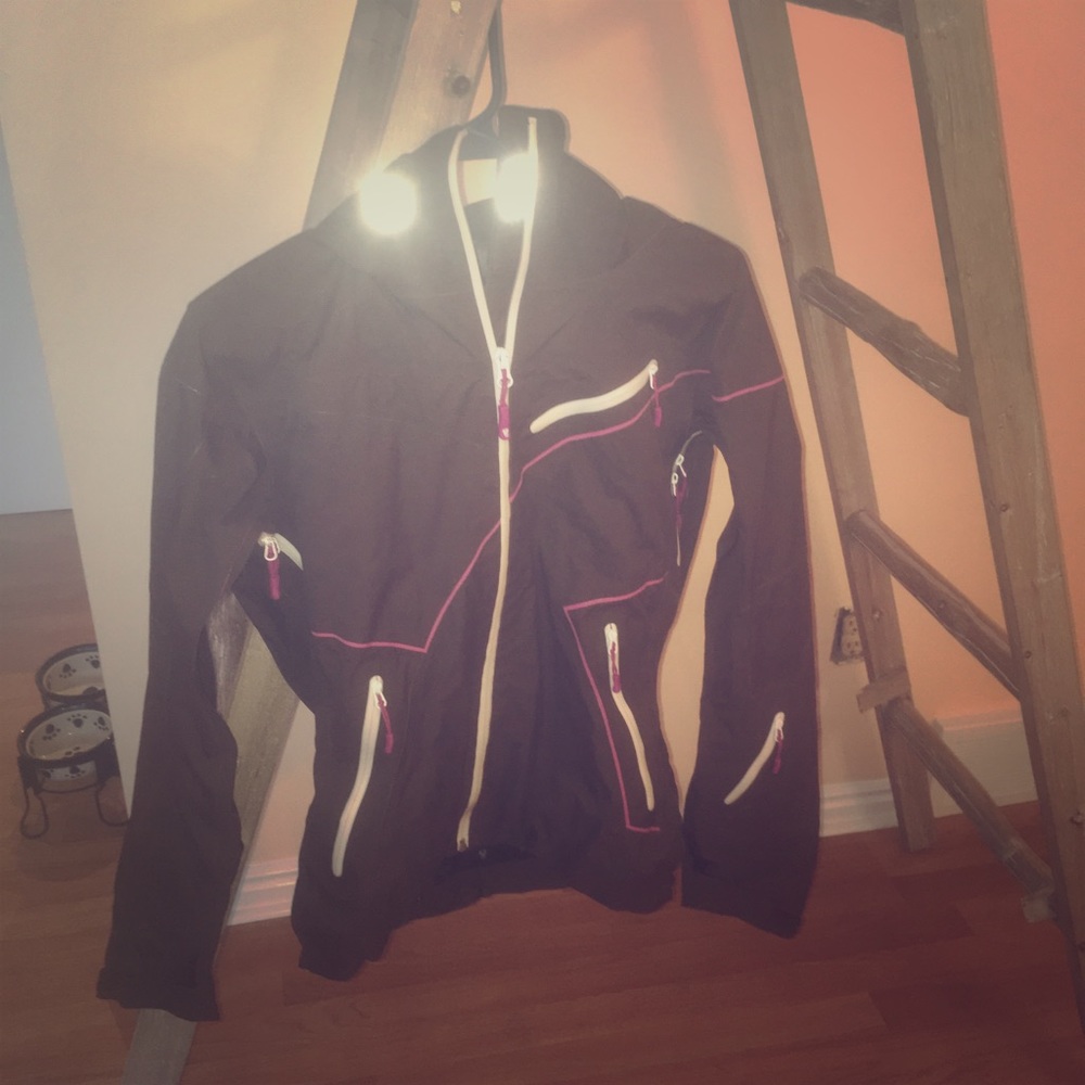 Stoic women’s ski shell jacket.